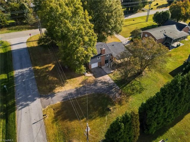 1010 Lewisville Clemmons Road, Lewisville, NC 27023