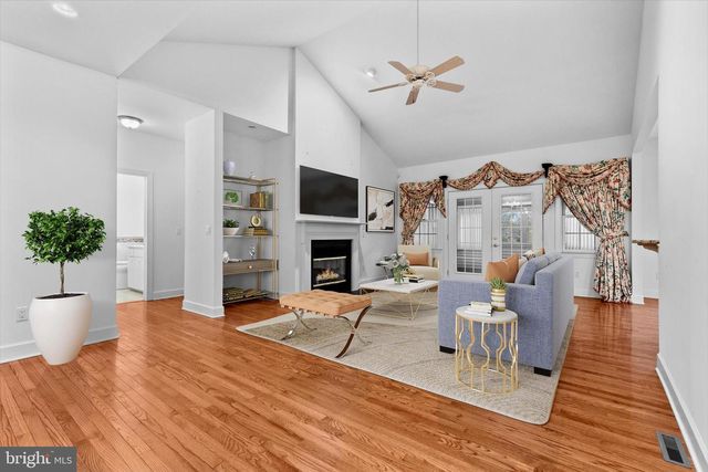 2111 CAREY WAY, Hummelstown, PA 17036