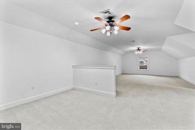 2111 CAREY WAY, Hummelstown, PA 17036