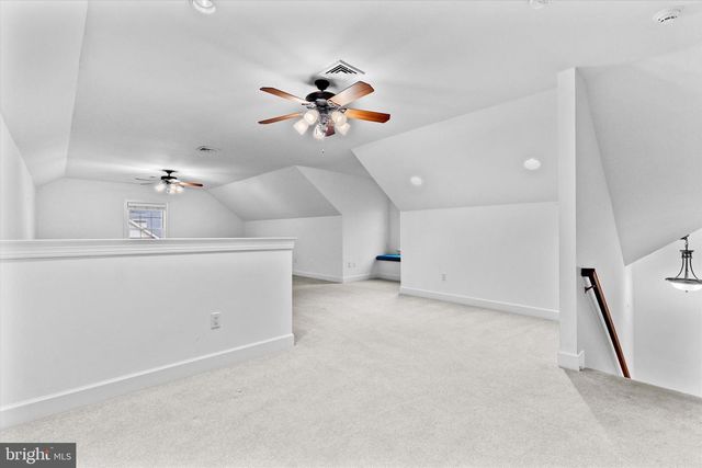 2111 CAREY WAY, Hummelstown, PA 17036