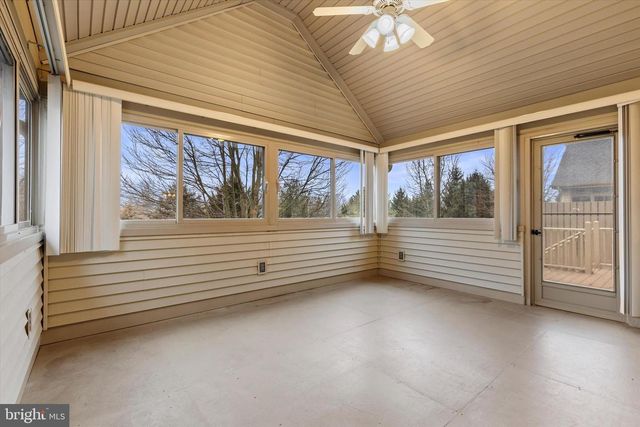 2111 CAREY WAY, Hummelstown, PA 17036