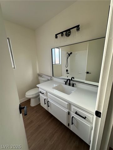 8425 Charles Court, Las Vegas, NV 89145