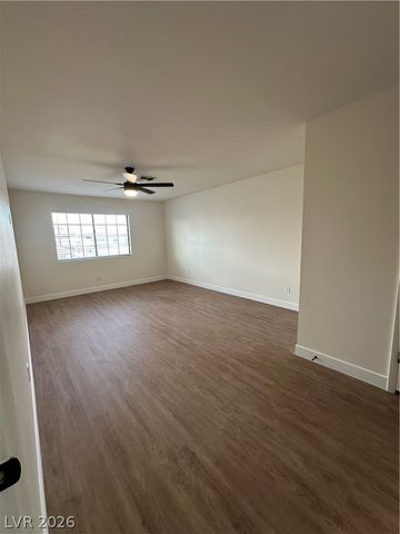 8425 Charles Court, Las Vegas, NV 89145