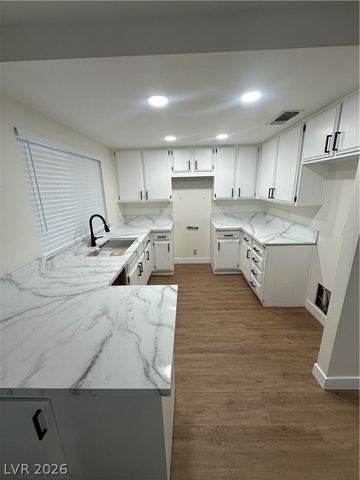 8425 Charles Court, Las Vegas, NV 89145