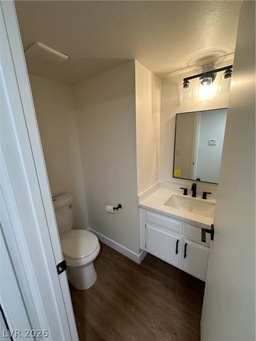 8425 Charles Court, Las Vegas, NV 89145