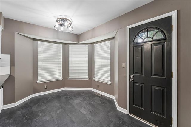 309 NE Brookwood Drive, Blue Springs, MO 64014