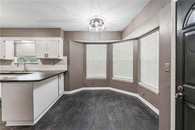 309 NE Brookwood Drive, Blue Springs, MO 64014