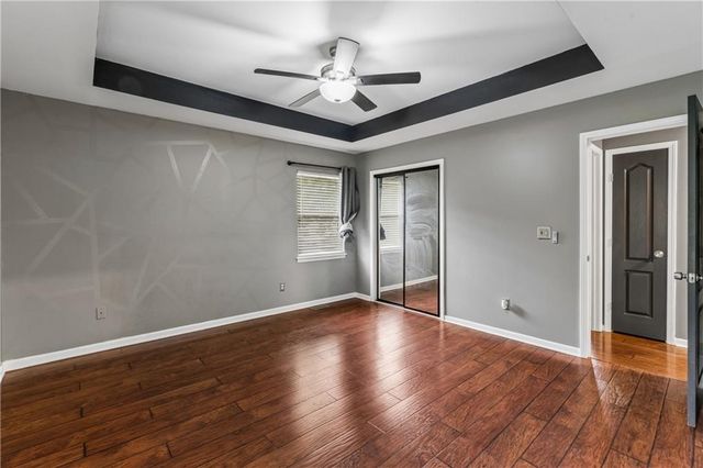 309 NE Brookwood Drive, Blue Springs, MO 64014