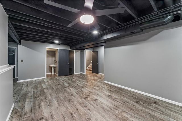 309 NE Brookwood Drive, Blue Springs, MO 64014