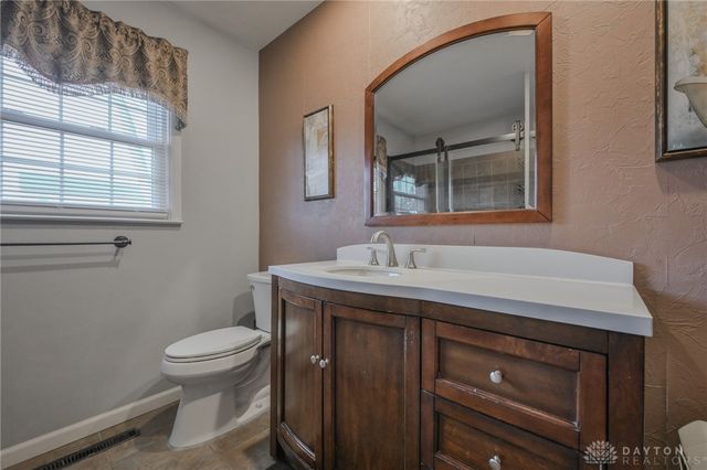 255 S Bird Road, Springfield, OH 45505