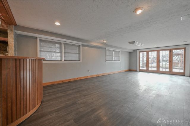 255 S Bird Road, Springfield, OH 45505