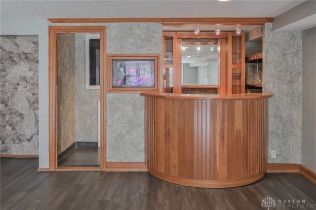 255 S Bird Road, Springfield, OH 45505