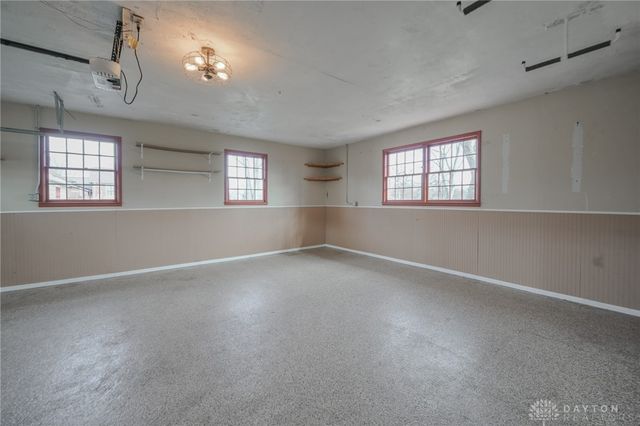 255 S Bird Road, Springfield, OH 45505