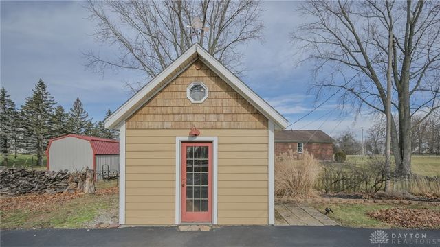 255 S Bird Road, Springfield, OH 45505