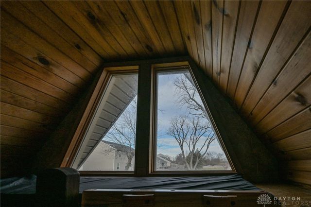 255 S Bird Road, Springfield, OH 45505