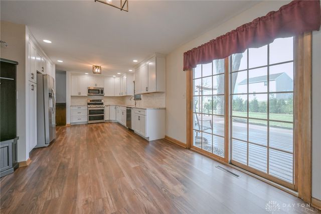 255 S Bird Road, Springfield, OH 45505