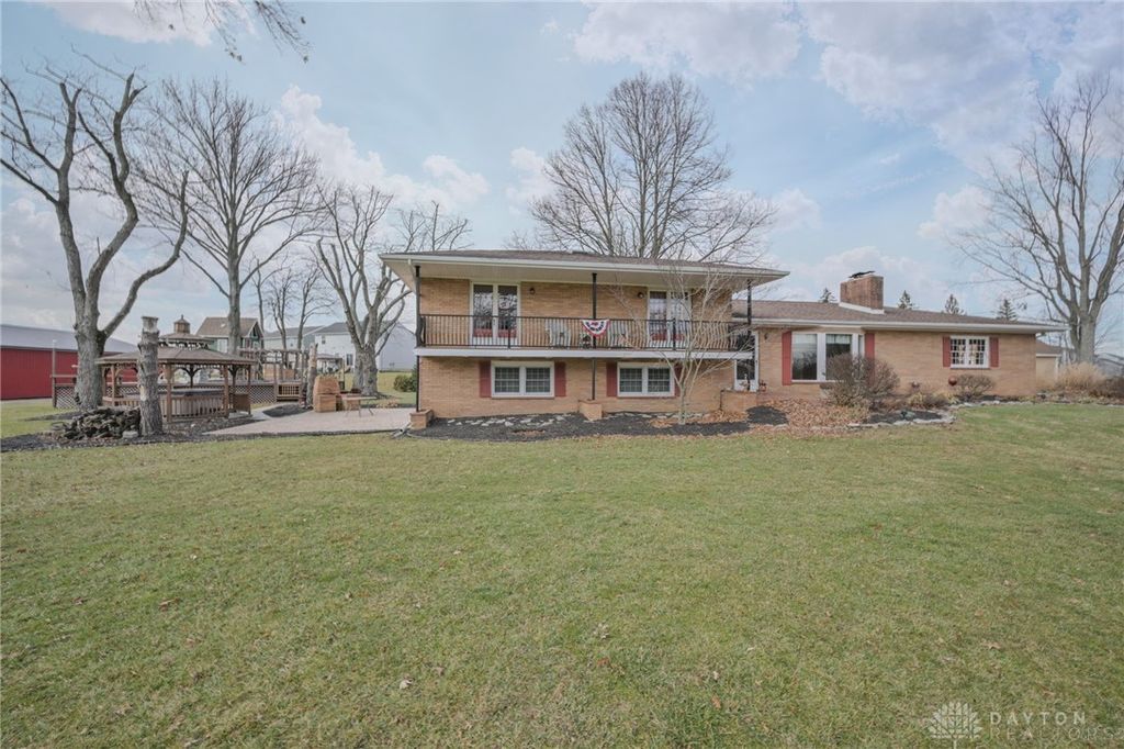 255 S Bird Road, Springfield, OH 45505