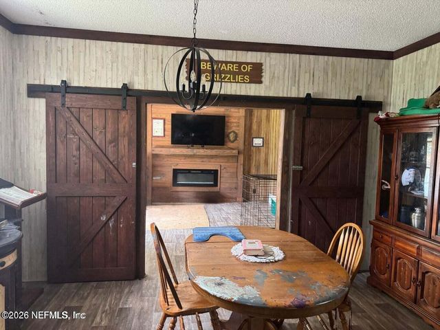 826 JOHNS Avenue, Orange Park, FL 32065