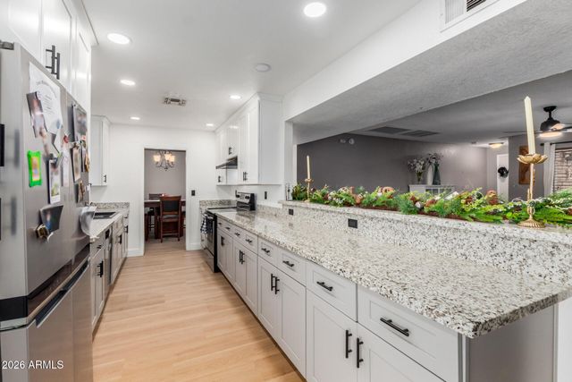 4502 W COLUMBINE Drive, Glendale, AZ 85304