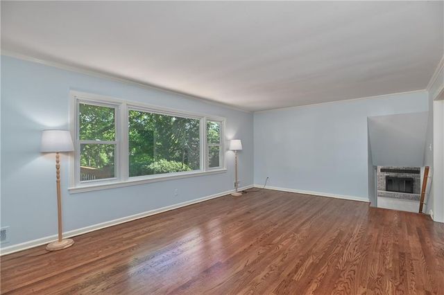 2444 W 103rd Street, Leawood, KS 66206