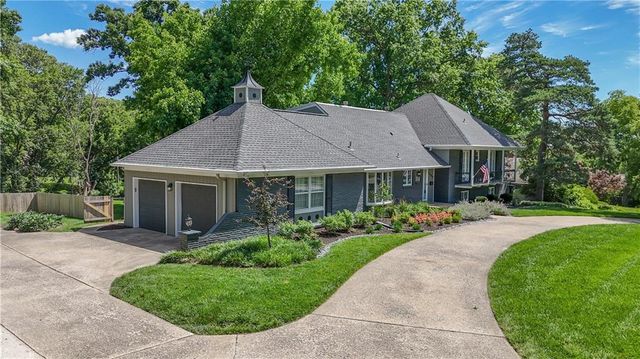 2444 W 103rd Street, Leawood, KS 66206