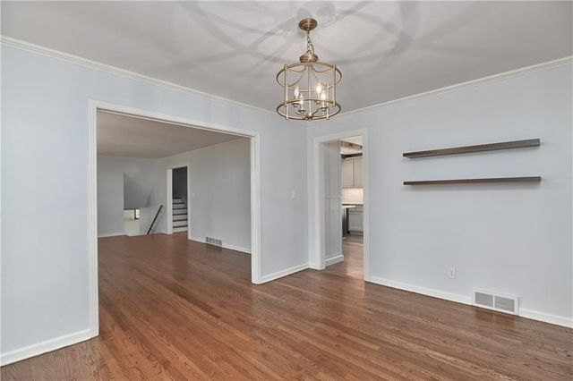 2444 W 103rd Street, Leawood, KS 66206