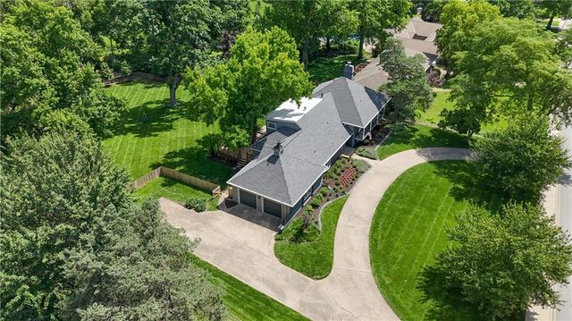 2444 W 103rd Street, Leawood, KS 66206