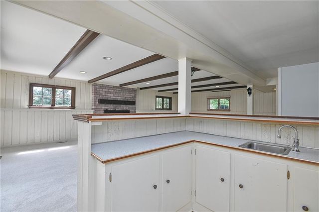 2444 W 103rd Street, Leawood, KS 66206