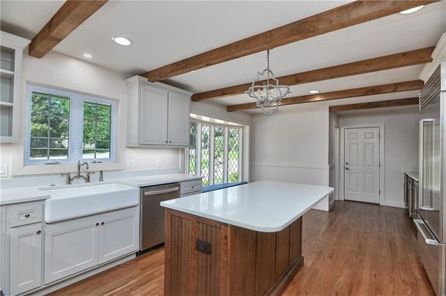 2444 W 103rd Street, Leawood, KS 66206