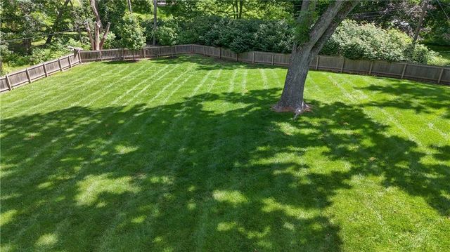 2444 W 103rd Street, Leawood, KS 66206