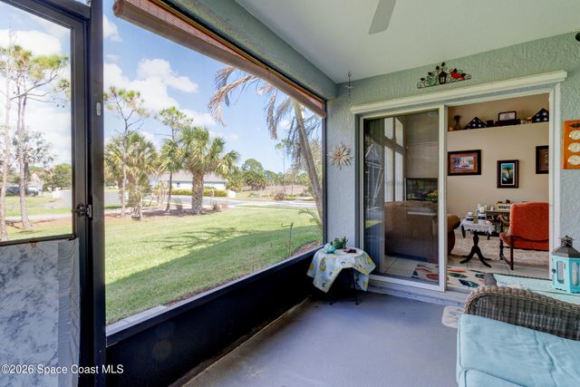 2101 Chinaberry Circle SE, Palm Bay, FL 32909