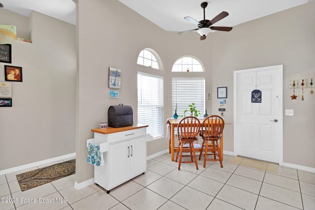 2101 Chinaberry Circle SE, Palm Bay, FL 32909