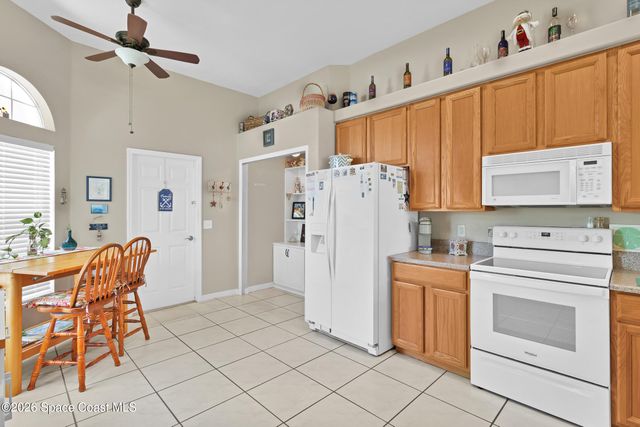 2101 Chinaberry Circle SE, Palm Bay, FL 32909