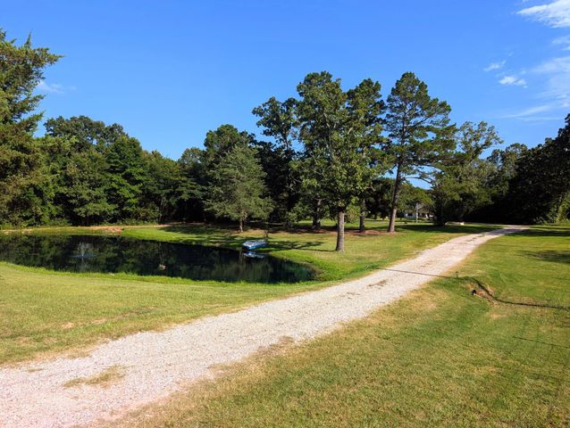 1756 County Road 45080 Road, Powderly, TX 75473