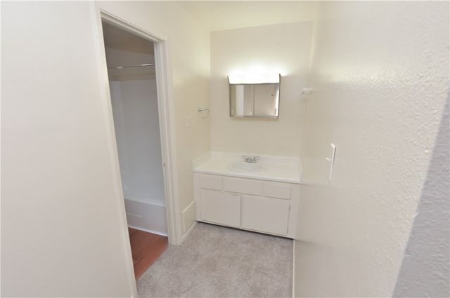 1107 Verde Drive 76, Bryan, TX 77801