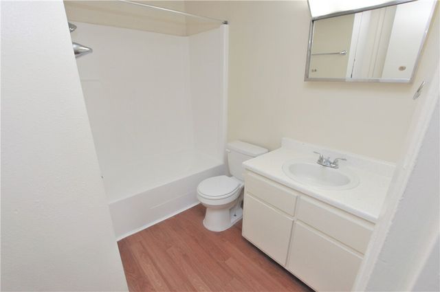 1107 Verde Drive 76, Bryan, TX 77801