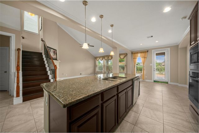 3011 Rocky Canyon Drive, Pearland, TX 77584