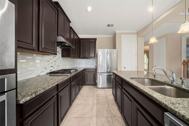 3011 Rocky Canyon Drive, Pearland, TX 77584