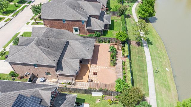 3011 Rocky Canyon Drive, Pearland, TX 77584
