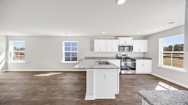 145 Hale Road, Orangeburg, SC 29115