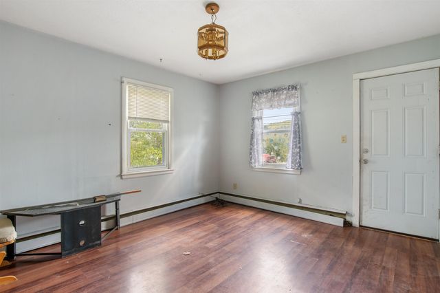 166 Glen Avenue, Berlin, NH 03570