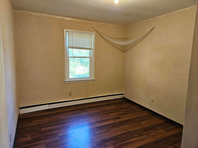 166 Glen Avenue, Berlin, NH 03570