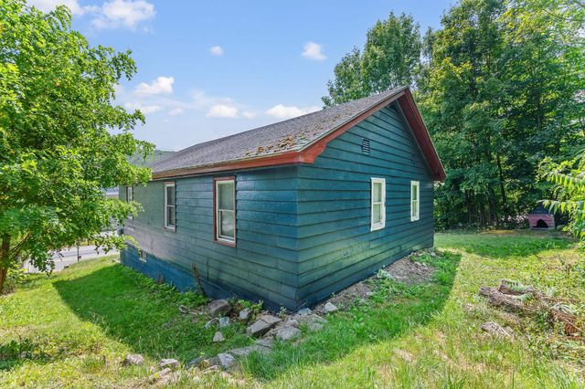 166 Glen Avenue, Berlin, NH 03570