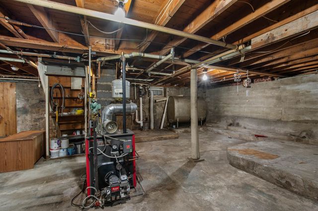 166 Glen Avenue, Berlin, NH 03570