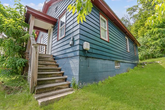 166 Glen Avenue, Berlin, NH 03570