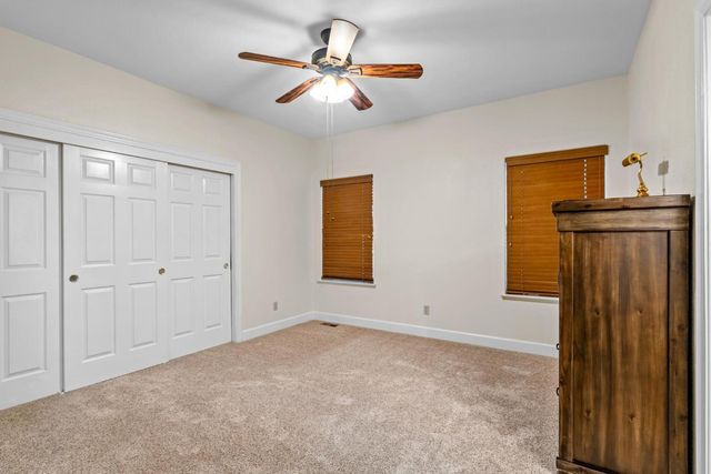 9885 E Louise, Manteca, CA 95336