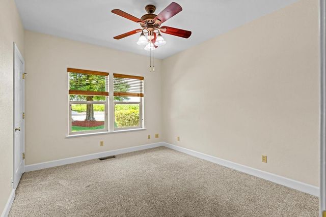 9885 E Louise, Manteca, CA 95336