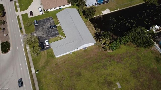 3909 Skyline BLVD, Cape Coral, FL 33914