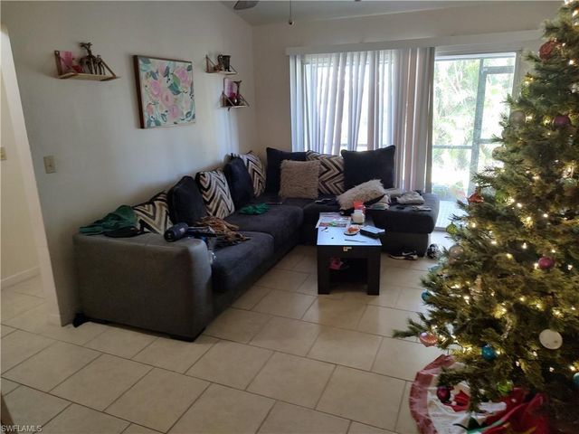 3909 Skyline BLVD, Cape Coral, FL 33914