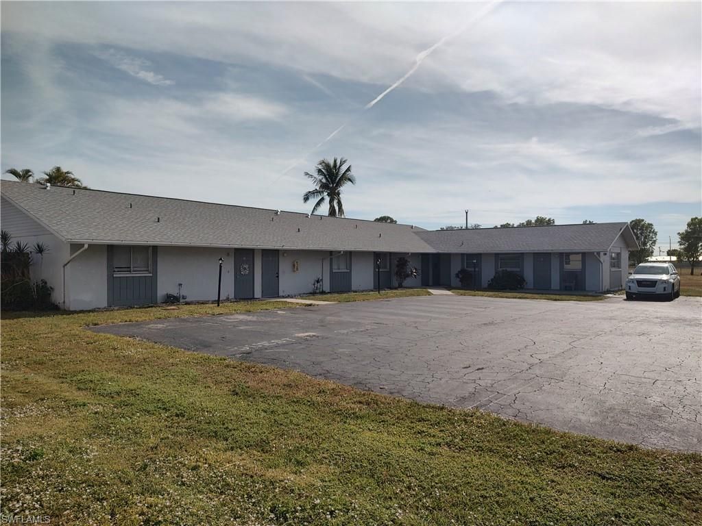 3909 Skyline BLVD, Cape Coral, FL 33914